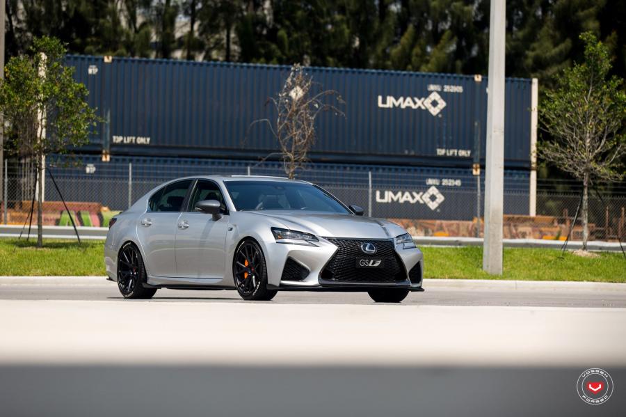  Lexus GS F on Vossen Wheels (VPS-306) 2017 года  (фото 7 из 40)